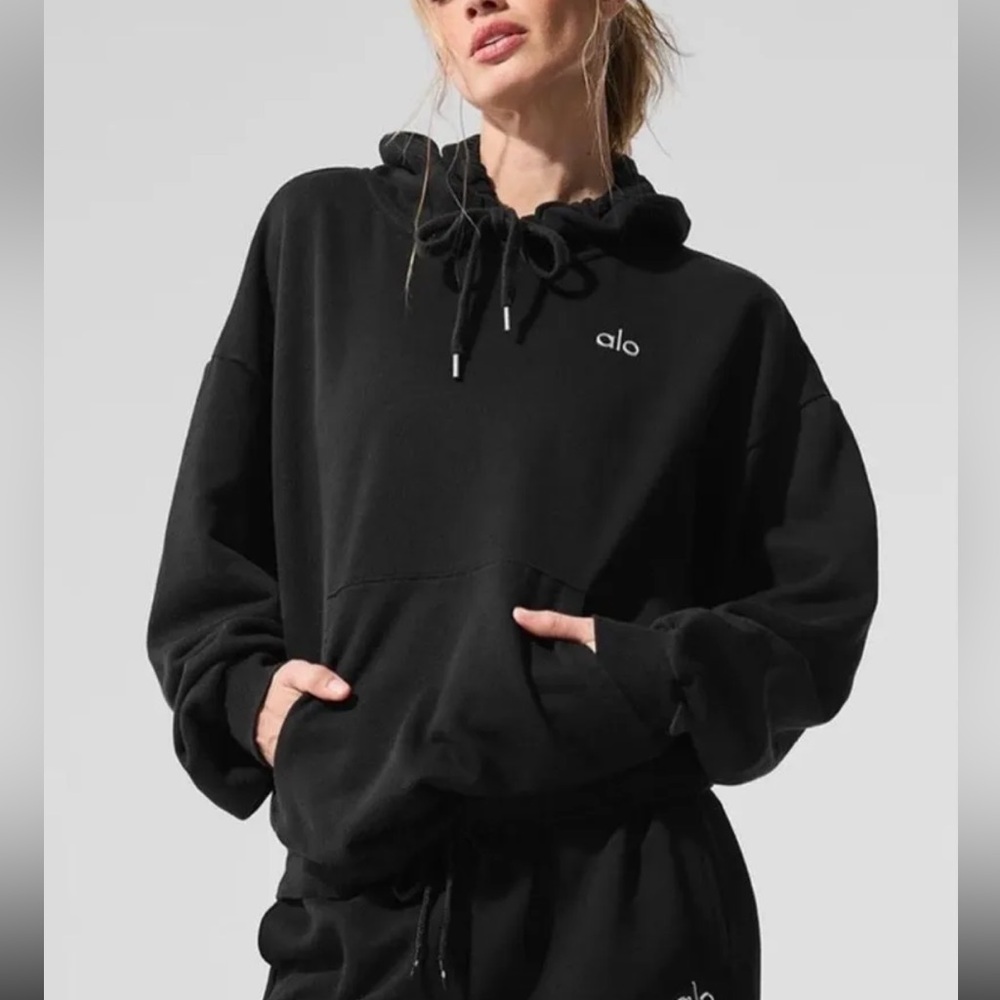 NWT Alo yoga Accolade Hoodie - Black SIZE SMALL 🖤
